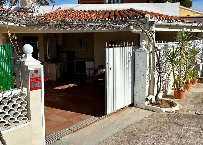 La Casita Playa Deveses Holiday home